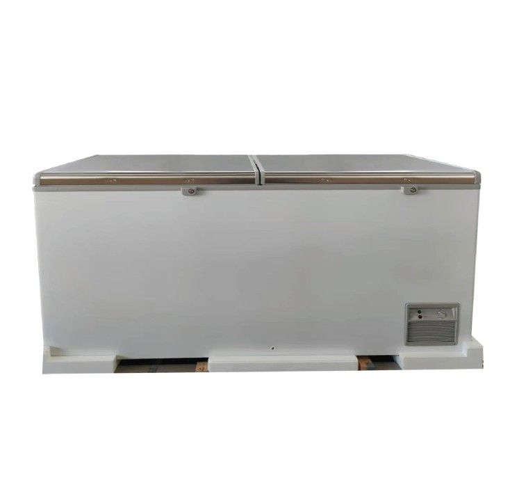 SOLID DOOR CHEST FREEZER 850 BD-850