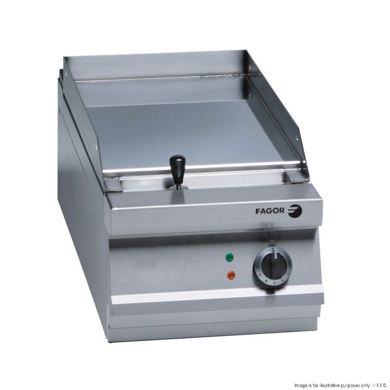 Fagor 900 Series Electric Chrome 1 Zone Griddle FTE-C9-05L