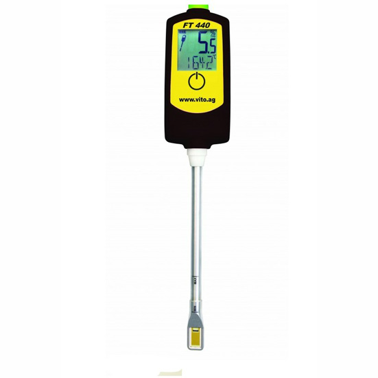 FT 440 VITO® Oil Tester with Easy to use “traffic light” warning system as well as digital display