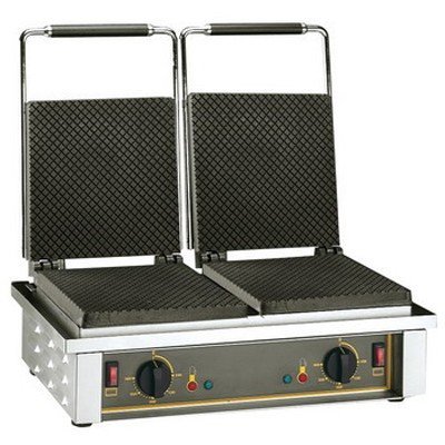 Roller Grill GED 40 Waffle Machine - Double Ice Cream Cones