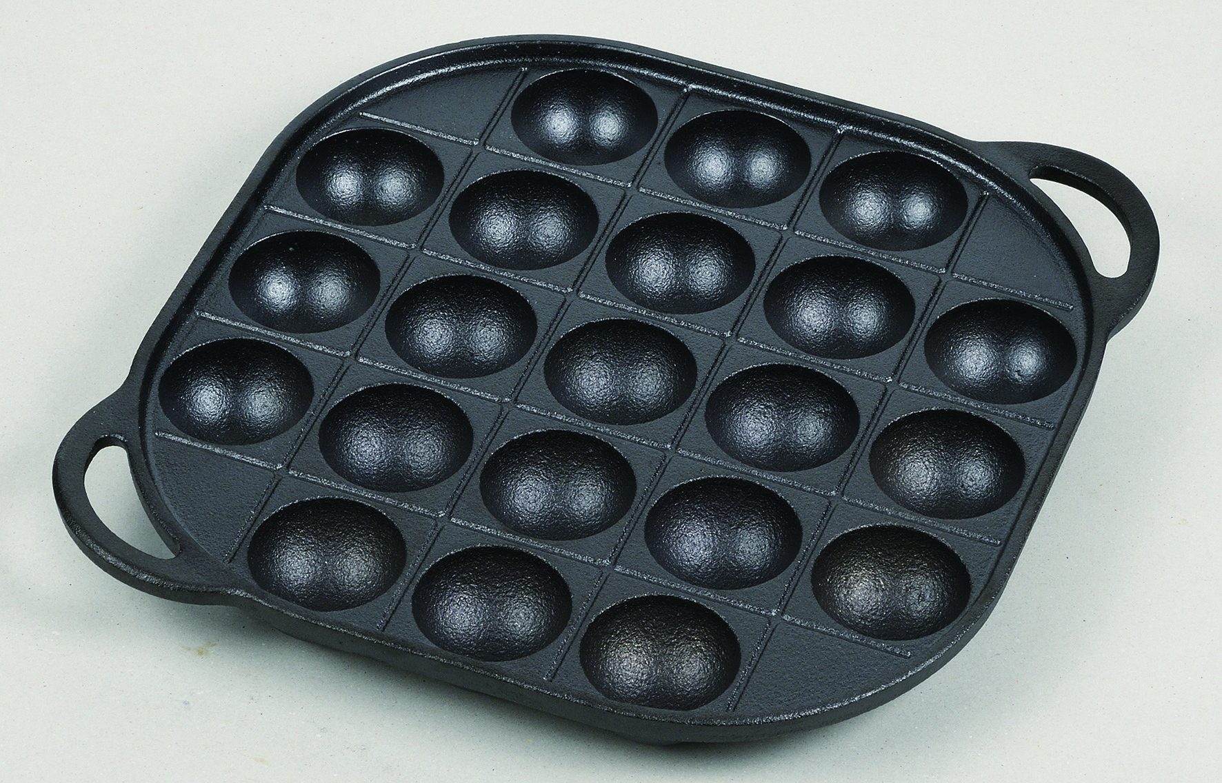 HB-4621 - Cast iron takoyaki (octopus ball) plate (21 balls)