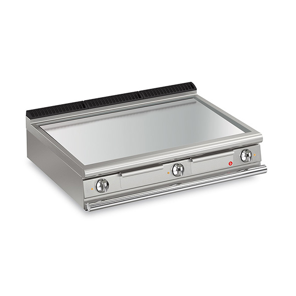 Baron Q70FT/E1205 - 3 Burner Electric Fry Top with Smooth Chrome Plate and Thermostat Control